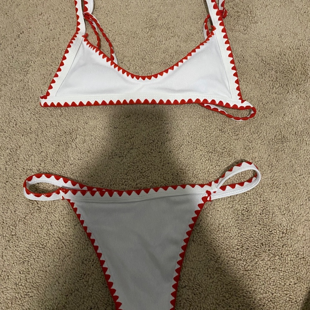Cute bikini set, white with red trim